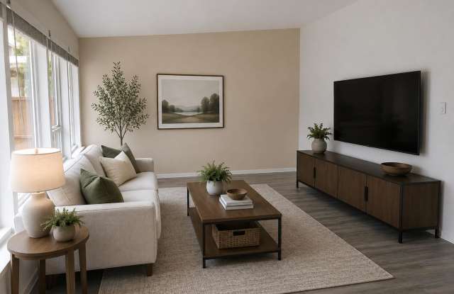 Dogwood Tri-Plex Gallery 1