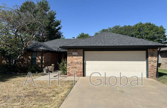 7040 Fulham Dr Gallery 1