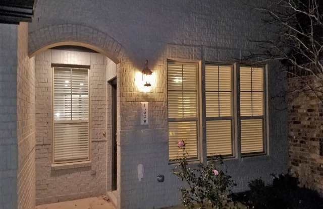 7220 Wyoming Spring Drive Unit 1302 - 7220 Wyoming Springs Dr, Round Rock, TX 78681