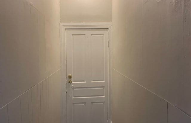 948 E. Princess #2 Gallery 2