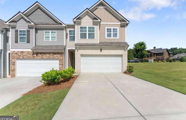 300 Stoneybrook Court Gallery 1