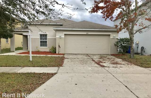 325 Crichton St - 325 Crichton Street, Ruskin, FL 33570