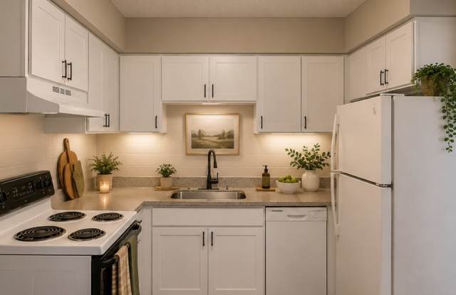 1501 Chapel Hill Road - A photos photos