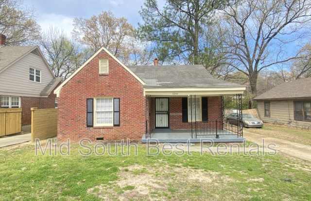 3240 Choctaw Ave photos photos