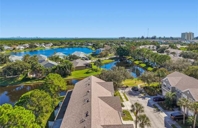 571 SHOREHAM Court NE Gallery 4