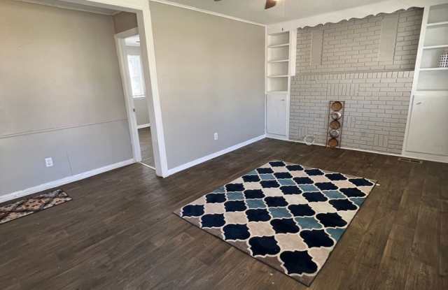 COMING SOON! 3 BEDROOM HOUSE!  DEPOSIT-FREE Renting option thru OBLIGO! Deposit Alternative available. photos photos