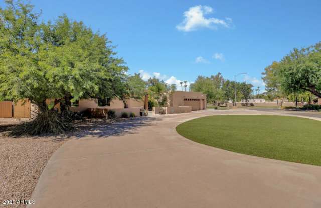 8231 E APPALOOSA Trail Gallery 2