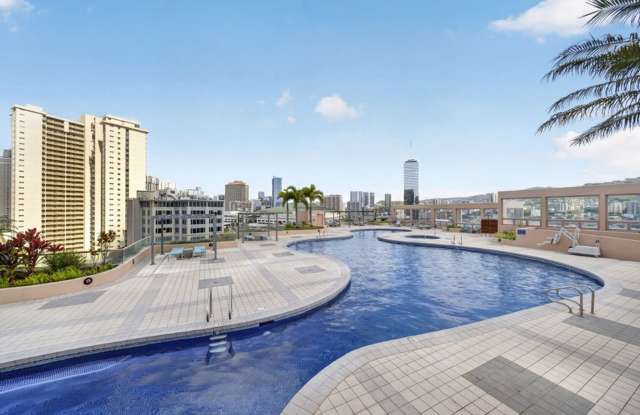 Island View at Waikiki Landmark: Waikiki Luxury Condo w/ Pool, Spa, Gym &amp; Lanais Gallery 3