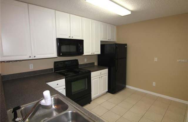 13095 Lexington Summit Street Gallery 3