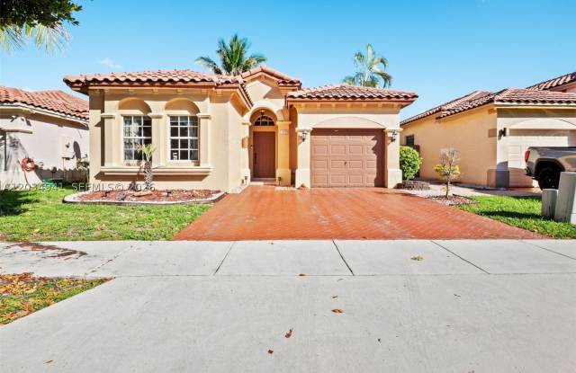 12870 SW 53rd St photos photos