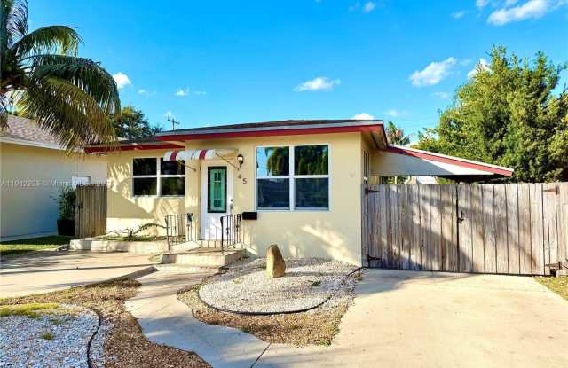 45 SE 14th St - 45 Southeast 14th Street, Dania Beach, FL 33004