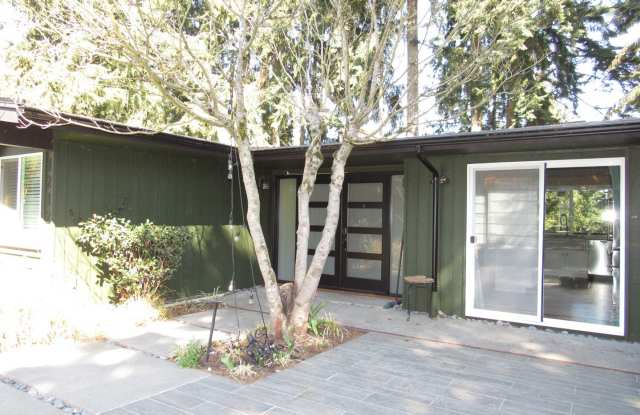 1212 NE 188th St - 1212 Northeast 188th Street, Shoreline, WA 98155