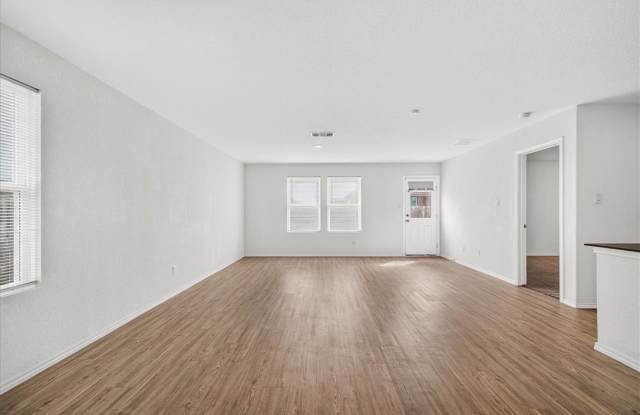 2722 Winterfell Street Gallery 4