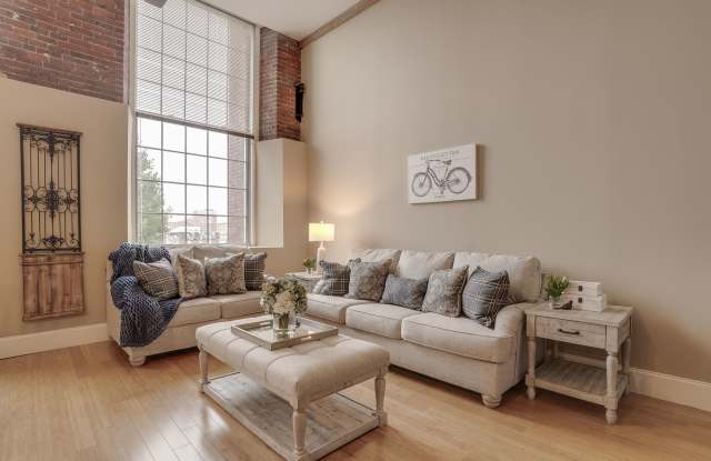 Lofts at Mill West Gallery 4