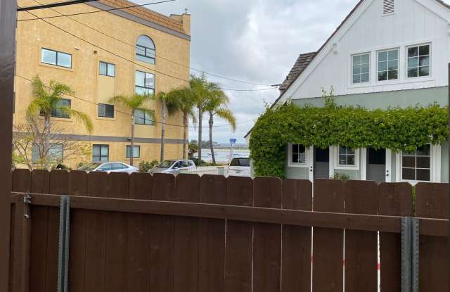 833 Capistrano Place #C Gallery 3