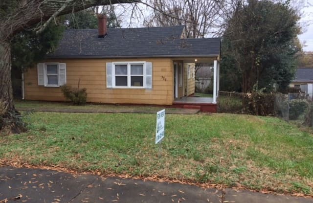 120 South Smallwood Place - 120 South Smallwood Place, Charlotte, NC 28208