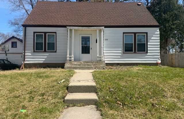 Charming Three-Bedroom Home in a Quiet Residential Setting photos photos