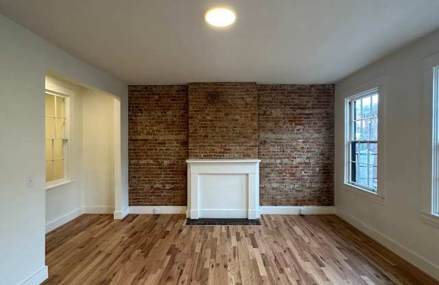 1307 Main St photos photos