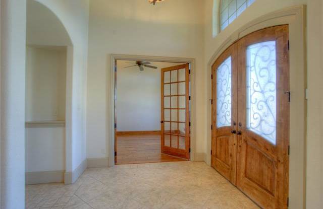1428 Driftwood Gallery 2