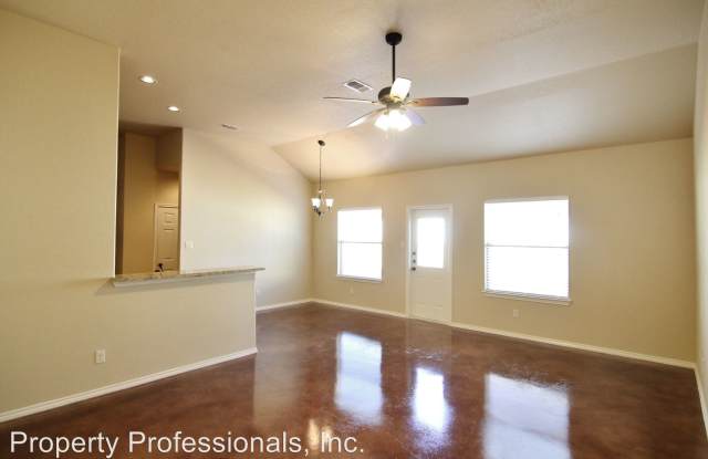 2596 Pahmeyer Rd Gallery 3