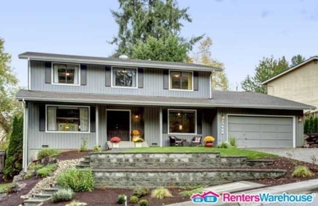 13408 South East 57th St - 13408 SE 57th St, Bellevue, WA 98006