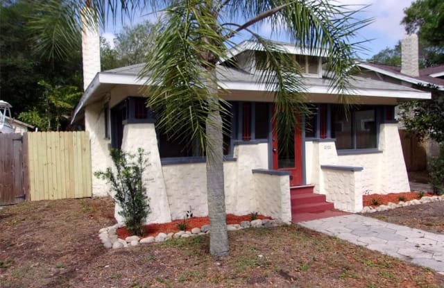 1182 8TH STREET N - 1182 8th Street North, St. Petersburg, FL 33701
