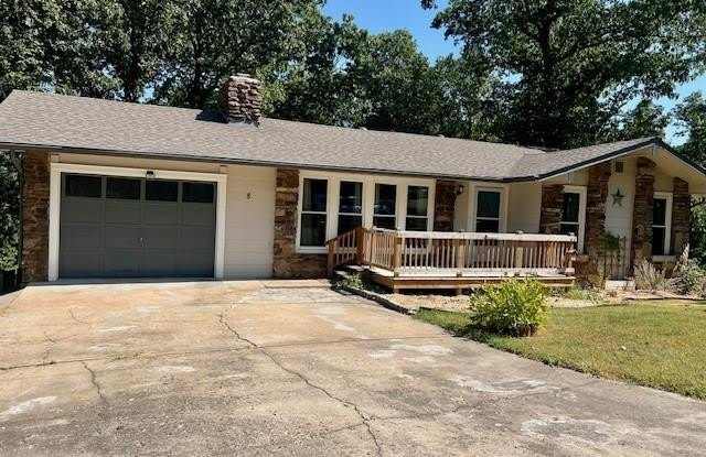 8 Cummings  LN - 8 Cummings Lane, Bella Vista, AR 72715