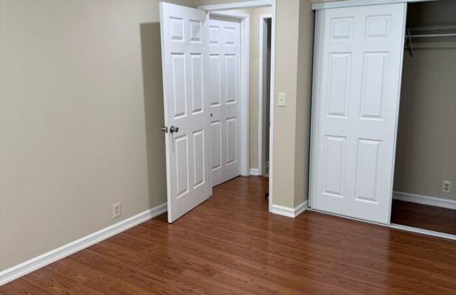 24665 Sylvan Glen Court Gallery 3