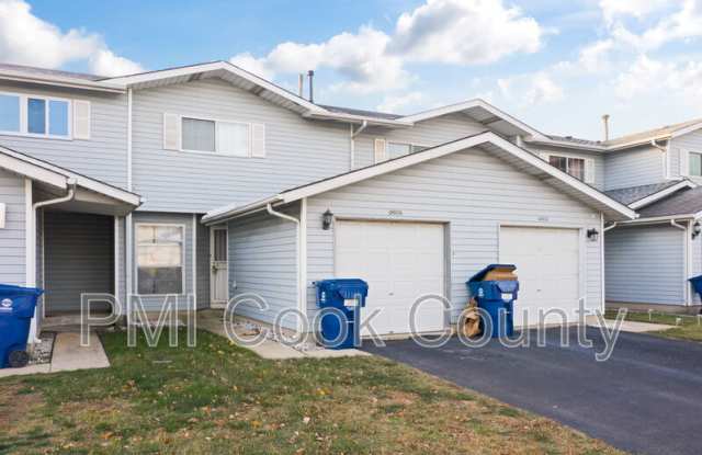 2605 E Martha Place photos photos