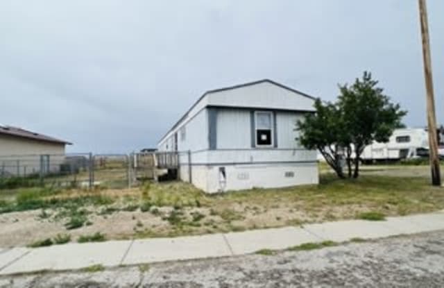 808 Apple Avenue photos photos