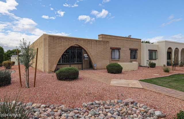 1803 W Maryland Avenue photos photos