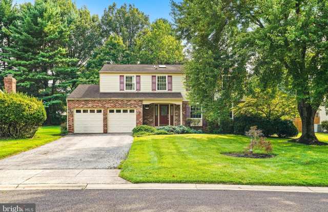 10013 GALAHAD Court Gallery 2