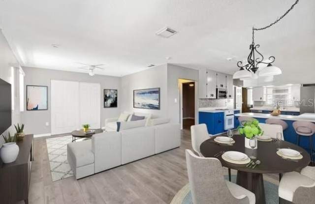 5318 17TH Street W Gallery 3