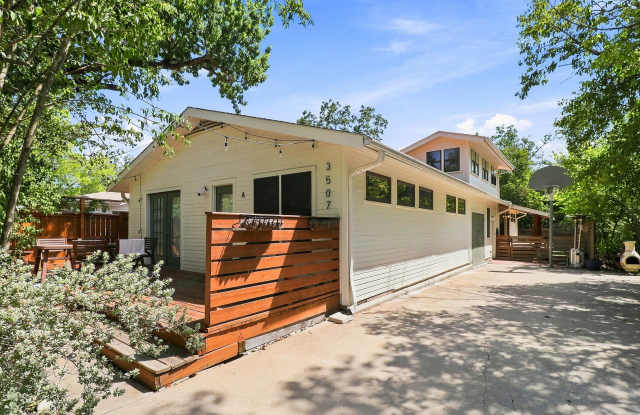 3507 Vineland Drive, Austin, TX, 78722 Gallery 1