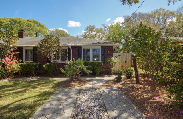 5034 Victoria Avenue - 5034 Victoria Avenue, North Charleston, SC 29405