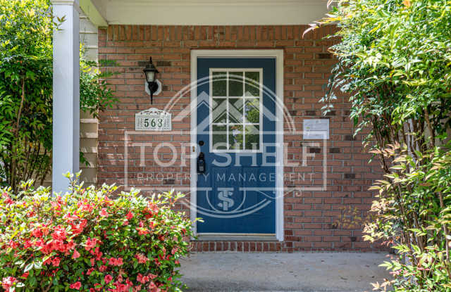 568 Lullingstone Drive Southeast Gallery 4