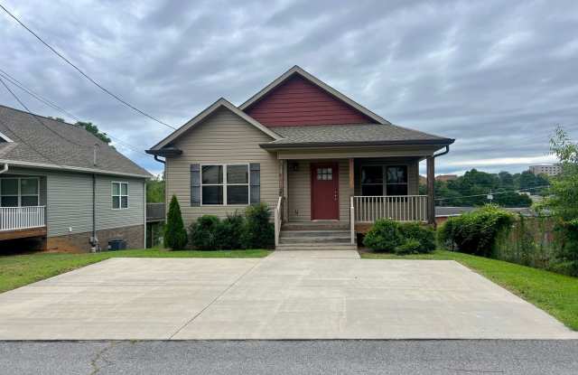 Beautiful home 3 minutes from ETSU! photos photos