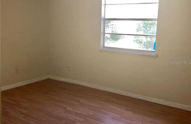 7521 ABONADO ROAD Gallery 3
