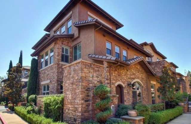 Absolutely Stunning Home in Fabulous Pavilions Place Community photos photos Absolutely Stunning Home in Fabulous Pavilions Place Community photos photos