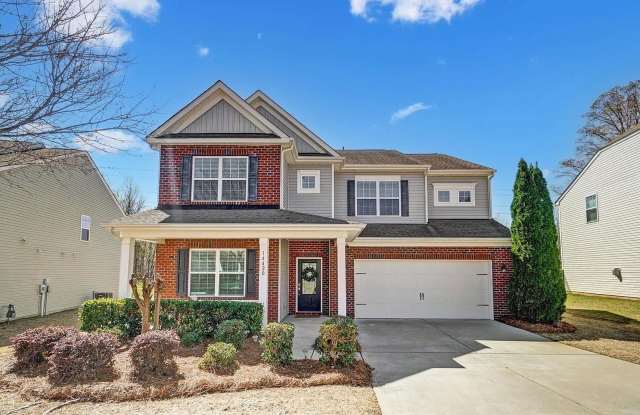 Room in 5 Bedroom Home at Green Birch Dr photos photos Room in 5 Bedroom Home at Green Birch Dr photos photos