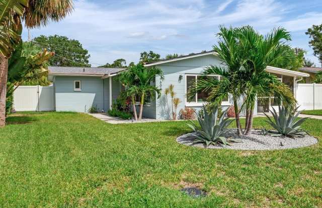 4609 W HAWTHORNE Road Gallery 3
