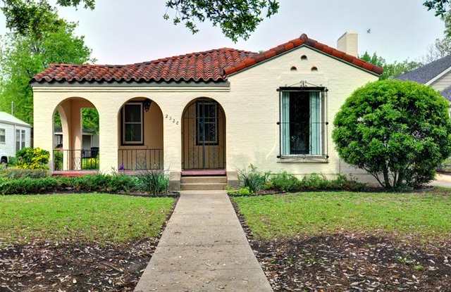 2528 Rogers Avenue - 2528 Rogers Avenue, Fort Worth, TX 76109