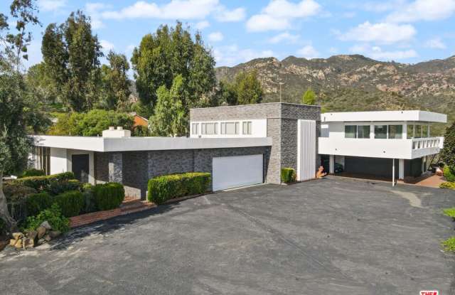 22223 Carbon Mesa Rd Gallery 3