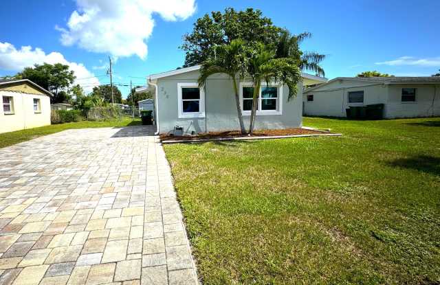 230 Crown Boulevard photos photos