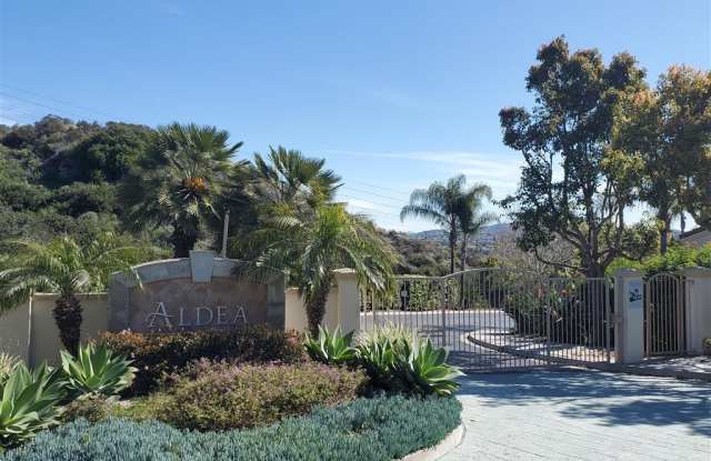 1569 Cormorant Drive Gallery 3