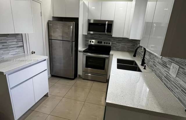 2461 Polk St photos photos