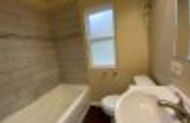 2910 East 78th Street - 2 Gallery 1