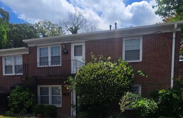 2 bed/1 bath Near Local Colleges! photos photos