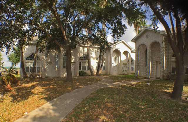 2501 N I St - 2501 North I Street, McAllen, TX 78501