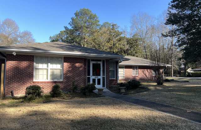 804 Pineview Dr photos photos